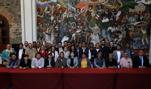 Gobierno de la Ciudad integra red de trabajo con líderes de colonias del municipio