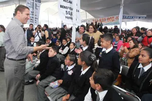 Moreno Valle entrega 88 mdp en obras en Tehuacán