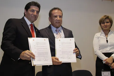 Firma BUAP convenio de colaboración con la Cruz Roja Mexicana-Puebla