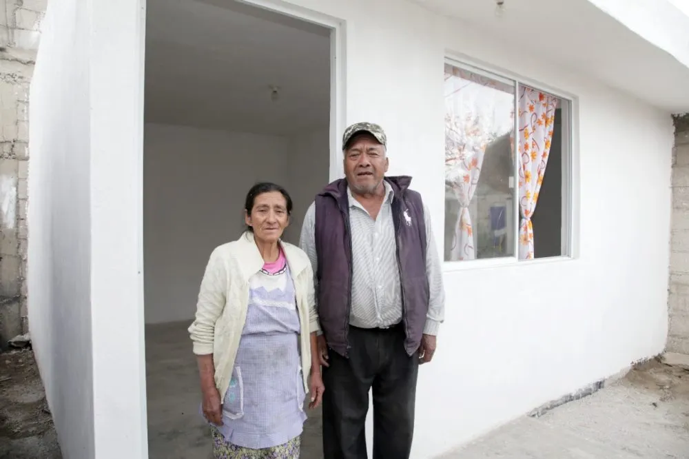Construyen cuartos dormitorio a 90 familias de Chalchicomula