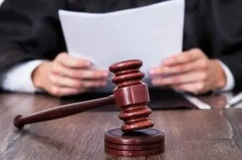 Justicia pronta y expedita. Ajá