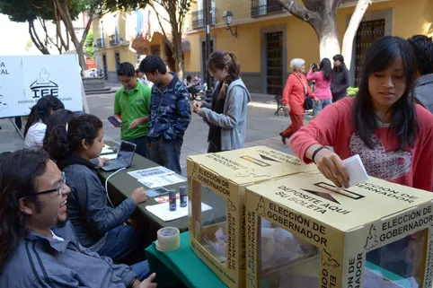 Comisión Electoral suspende proceso en Derecho