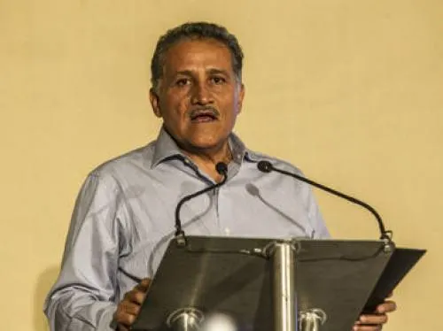 Priistas insisten en modificación de estatutos en Asamblea