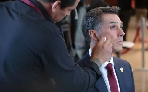 Sergio Mayer se queda con Comisión de Cultura en San Lázaro