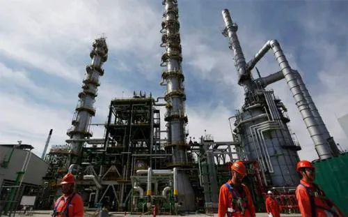 SHCP prevé destinar 100 mil mdp de fondo federal a deuda de Pemex