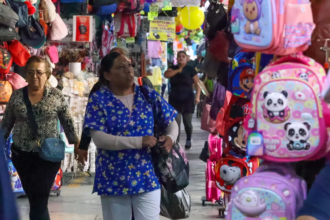 Regreso a clases: el costo de estudiar evidencia las brechas económicas de las familias