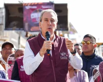 Ayuntamiento de Puebla prevé superar las 7 mil calles intervenidas con apoyo de Pemex