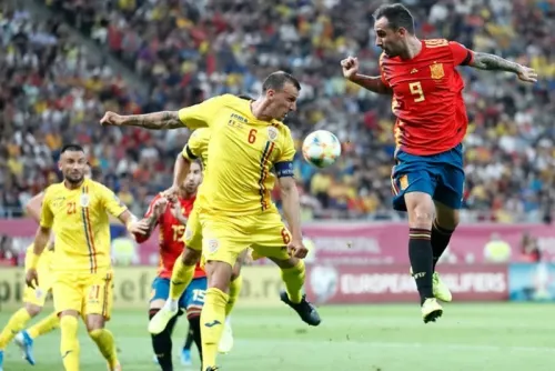 España vence con lo justo 2-1 a Rumania rumbo a la Eurocopa