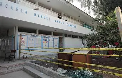 Reanudan actividades escuelas poblanas luego del paso de ?Fernand?