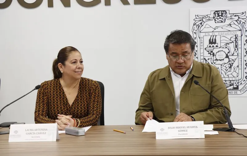 laura-artemisa-garcia-julio-huerta