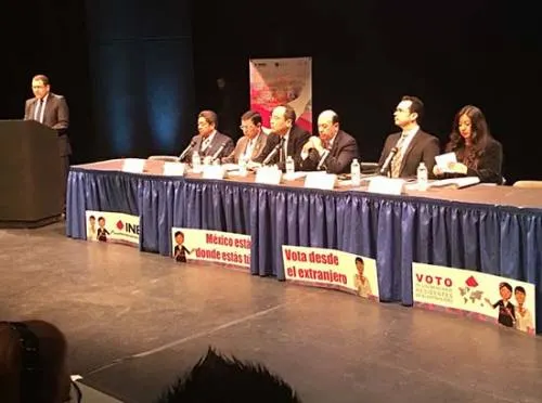 Migrantes poblanos en Nueva York tunden a partidos políticos