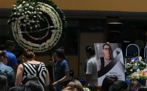 Norberto Ronquillo murió asfixiado por estrangulamiento revela necropsia