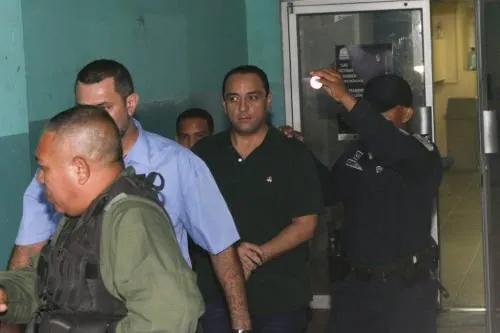 Cambian de prisión en Panamá a Roberto Borge por riesgo de fuga