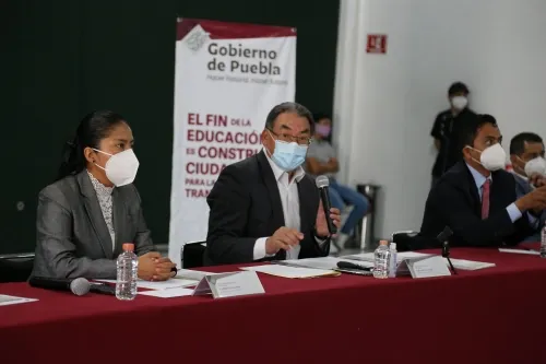 Informar, entretener y formar, las premisas de nuevo canal “De la A a la Z”