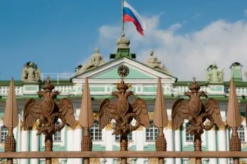 Diplomáticos rusos son expulsados por espionaje de cuatro países europeos