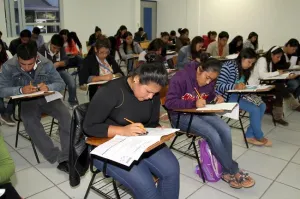 Maestros en México, entre la disidencia y garantías oficiales