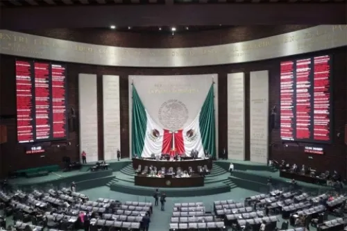 Demanda oposición reponer dictaminación para desaparecer 109 fideicomisos