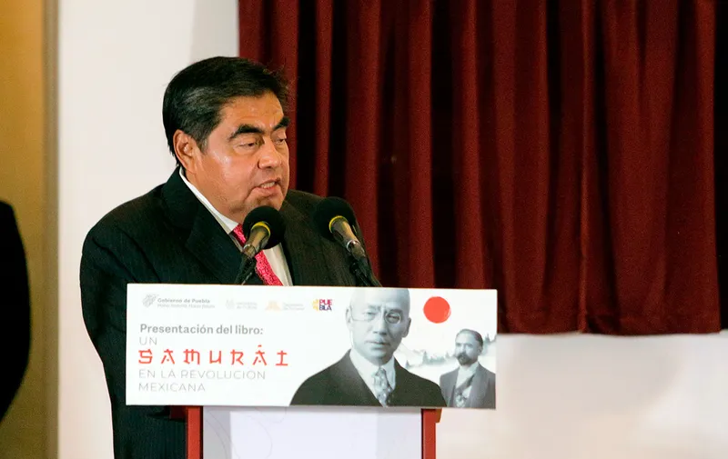 un-samurai-en-mexico-miguel-barbosa