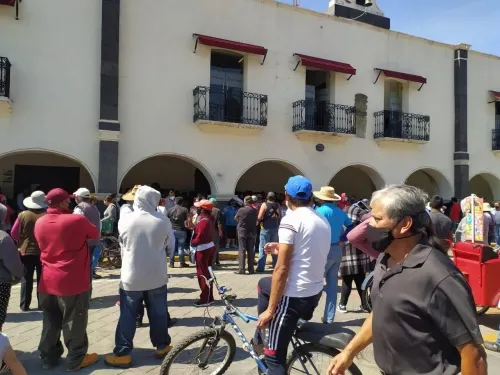 Comerciantes de Huejotzingo piden destitución de Angélica Alvarado