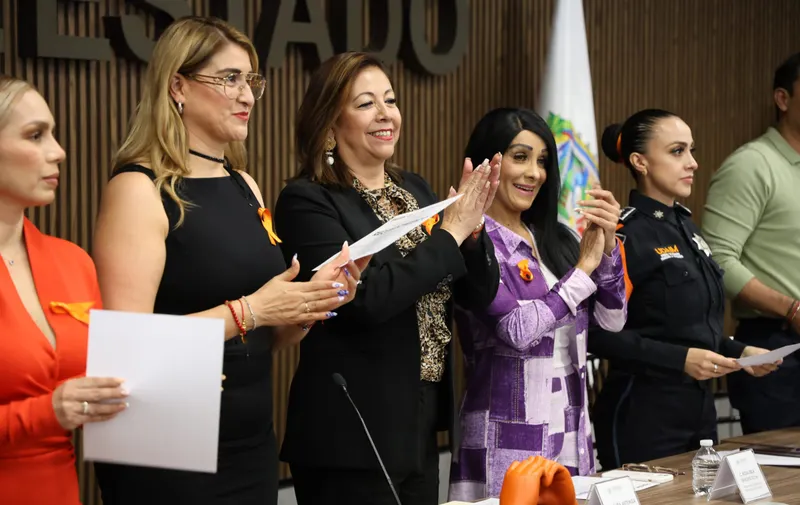 Invita Laura Artemisa a trabajar codo a codo para erradicar violencia contra las mujeres