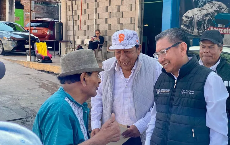 jose-luis-figueroa-recorrido-distrito-20
