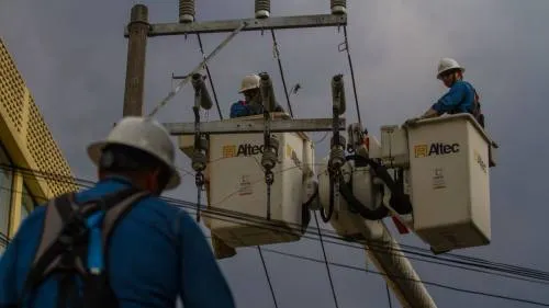 Precios bajos de luz dependen de subastas: Sener
