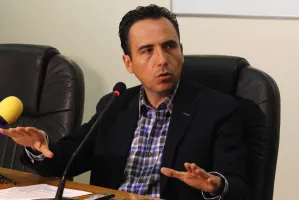 Voto PRI a favor de cuenta pública estatal, no fue condicionado: Fernández