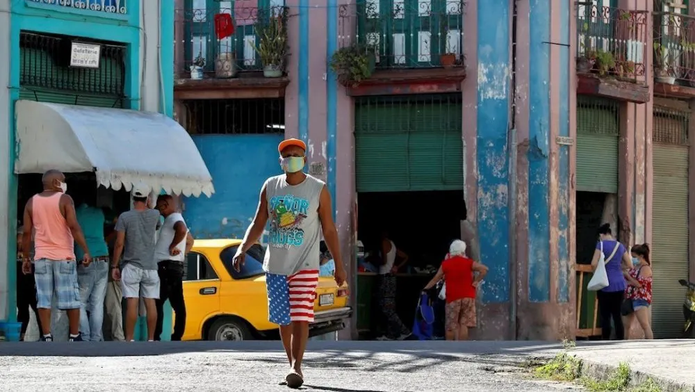 Cuba recorta vuelos provenientes de México por COVID-19