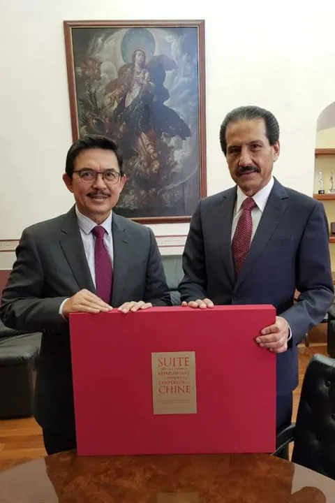 Embajador de Indonesia se reúne con el rector Alfonso Esparza