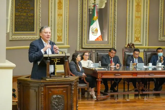 Fernando Morales