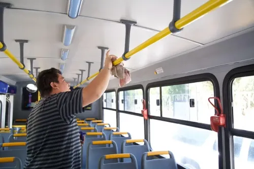 Supervisa Movilidad y Transporte sanitización de unidades del transporte público