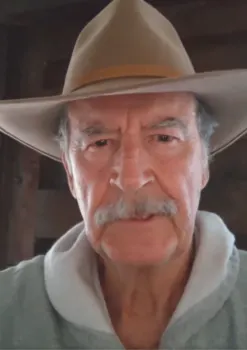 Vicente Fox pide a Claudia Sheinbaum deslindarse de AMLO y retirarse de la contienda presidencial
