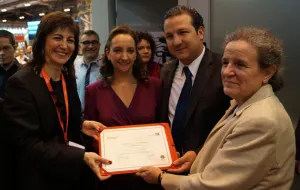 Puebla recibe en Madrid Premio por Sierra Mágica
