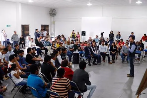Luis Banck y vecinos de Romero Vargas emprenden acciones a favor de la seguridad