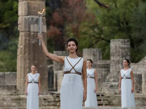 Encendida la llama olímpica de los Juegos de Pyeongchang 2018 (fotos)