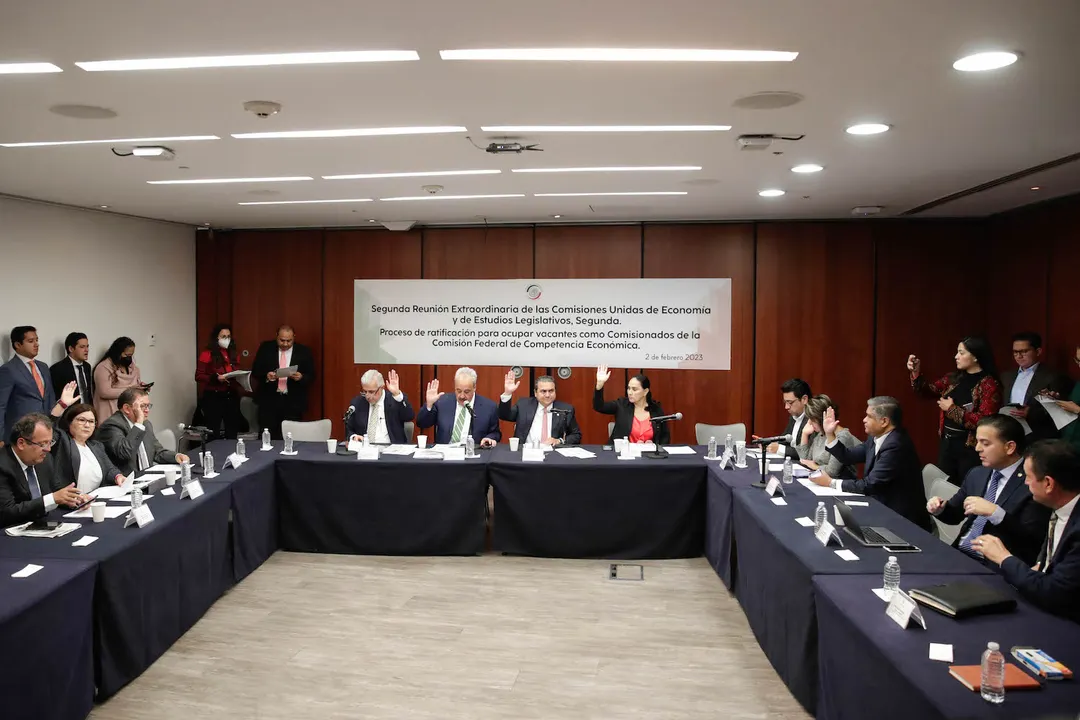 Com Unidas Economia Y Est Leg Seg