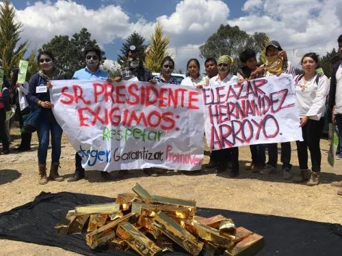 Exigen a edil de Ixtacamaxtitlán detener proyecto minero de la canadiense Almaden Minerals