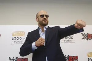 El 27 de agosto la WWE se presenta en el Acrópolis