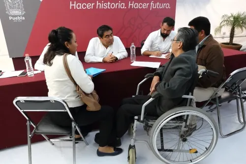 Generar inclusión y apoyo a personas con  discapacidad, piden a Barbosa Huerta