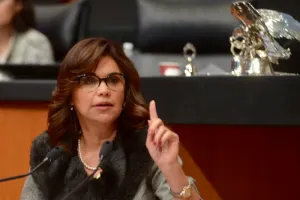 Asume BAR vicepresidencia de la Mesa Directiva en el Senado