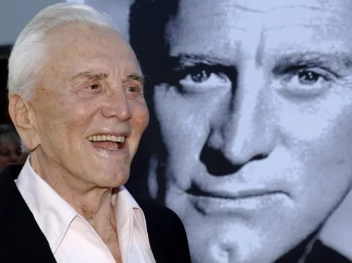 Muere a los 103 años el legendario actor Kirk Douglas