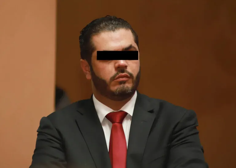 Vinculan a proceso a ex edil de Tehuacán por contrato ilegal de 8mdp