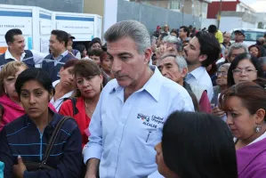 Más y mejor alumbrado en Ampliación Guadalupe Hidalgo: Tony Gali