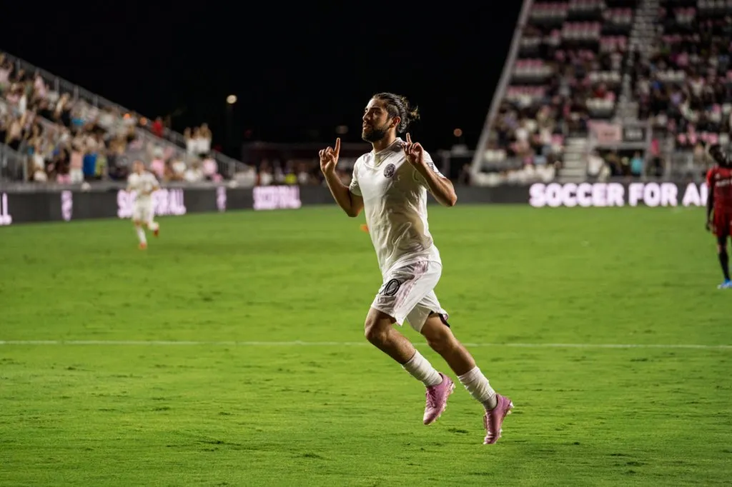 Rodolfo Pizarro