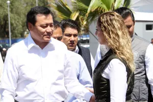 Isabel Allende acompaña a Osorio Chong en apertura de Arco de Seguridad