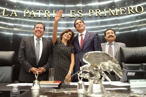 El Candidato del PRI Rumbo al 18 está por Nacer en las Faldas de un Huracán