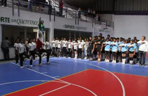 Con 52 equipos inicia el ”Torneo estudiantil de Voleibol 2013” en las canchas del polideportivo Xo