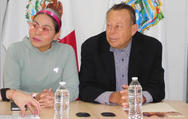 lizeth-gallegos-felipe-david-espinoza