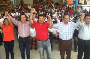 Exitoso arranque de campaña en Acajete y Cuapiaxtla