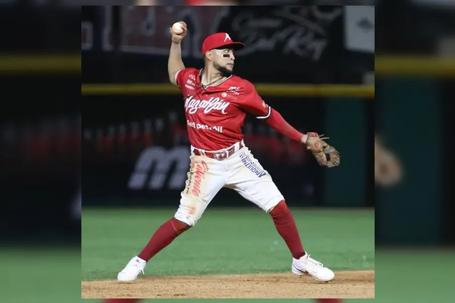 Brayan Quintero Guante Oro Lmp